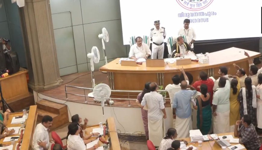ആര്‍ സുഗതന് ആറ് മാസം അവധി, അംഗീകരിച്ച് തിരുവനന്തപുരം കോര്‍പ്പറേഷന്‍; സ്വതന്ത്രന്റെ വോട്ടും നേടി ബിജെപി