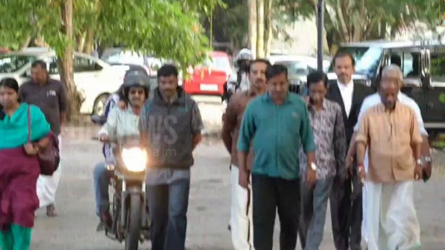 സമരം ചെയ്ത വിദ്യാർത്ഥികൾക്കെതിരായ വിദ്വേഷ പരാമർശം; ടി ജി മോഹൻദാസിന് ഉപാധികളോടെ ജാമ്യം