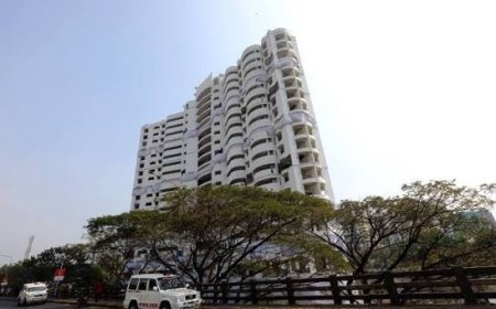 വൈറ്റിലയിലെ ചന്ദര്‍ കുഞ്ജ് ഫ്‌ലാറ്റ് സമുച്ചയം പൊളിക്കാന്‍ ഹൈക്കോടതി അനുമതി