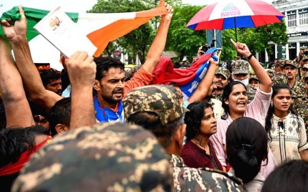 കൊണാട്ട് പ്ലേസിലെ പ്രക്ഷോഭം തടയാൻ വിസമ്മതിച്ച് ഡൽഹി ഹൈക്കോടതി; നിയന്ത്രണം ഉറപ്പാക്കുമെന്ന് പോലീസ്