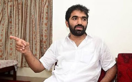 'ഉമ്മന്‍ചാണ്ടിക്ക് നീതിനിഷേധം ഉണ്ടായി; മാത്യുവിന്റെ വിമര്‍ശനം കൂടി ഉള്‍ക്കൊള്ളാന്‍ പാര്‍ട്ടി തയാറാവണം'