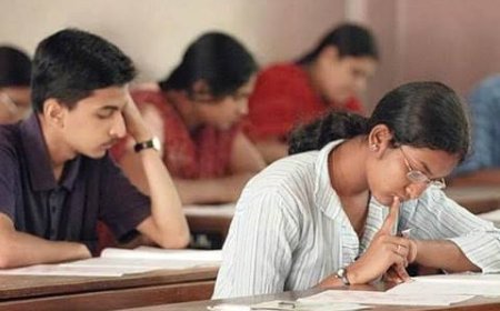 ഇടിമിന്നലില്‍ സെര്‍വര്‍ തകര്‍ന്നു;കാലിക്കറ്റിന് പിന്നാലെ എംജി സർവകലാശാലയും; വെള്ളിയാഴ്ച നടത്താനിരുന്ന എല്ലാ പരീക്ഷകളും മാറ്റിവെച്ചു