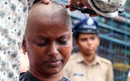 'എട്ടുതവണ മന്ത്രി കണ്ടത് ആരെ?, മുഖ്യമന്ത്രി നിയമസഭയില്‍ കള്ളം പറയുന്നു'; വി ഡി സതീശനെതിരെ വളര്‍മതി